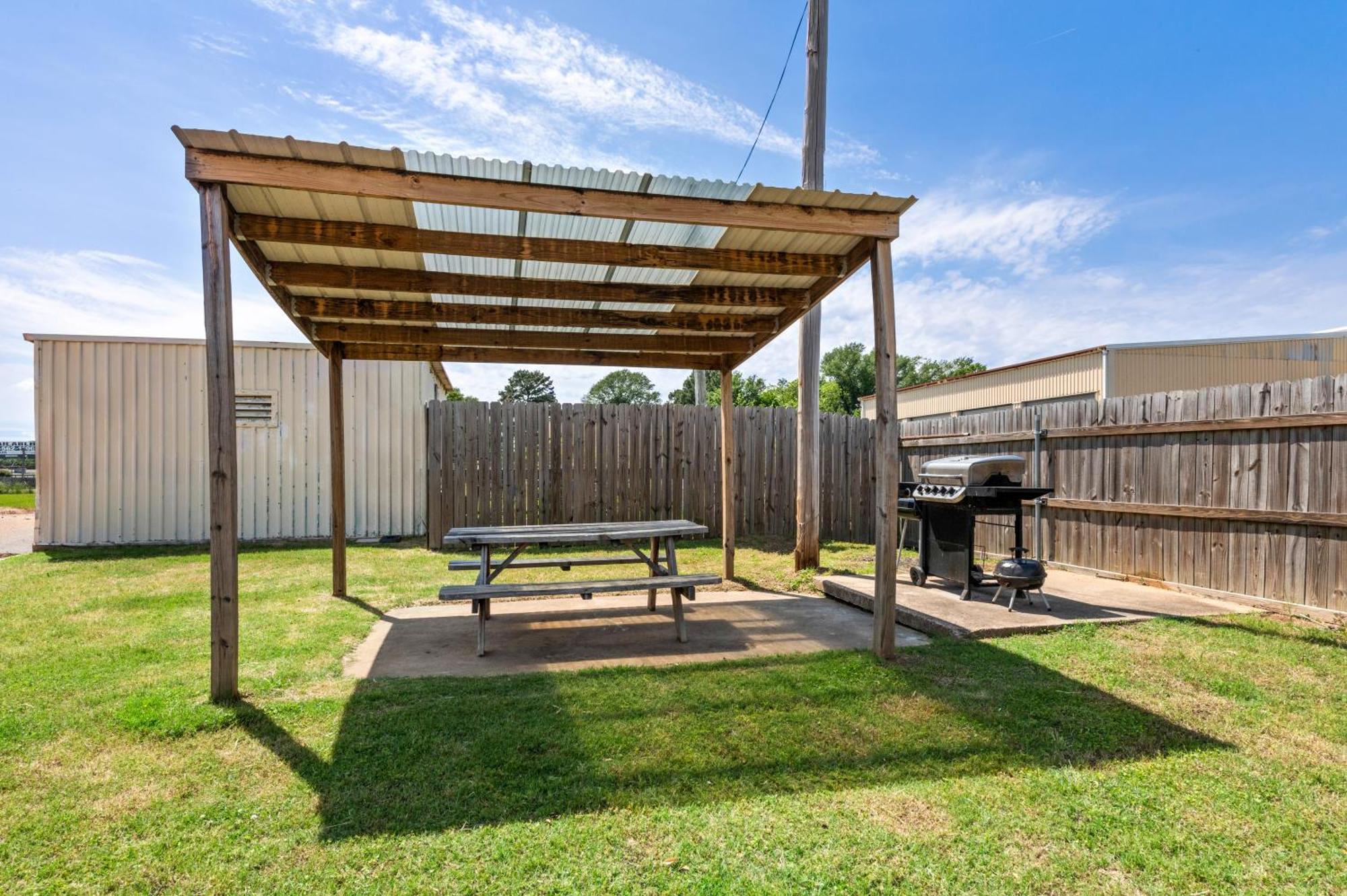 Econo Lodge Texarkana I-30 Eksteriør billede